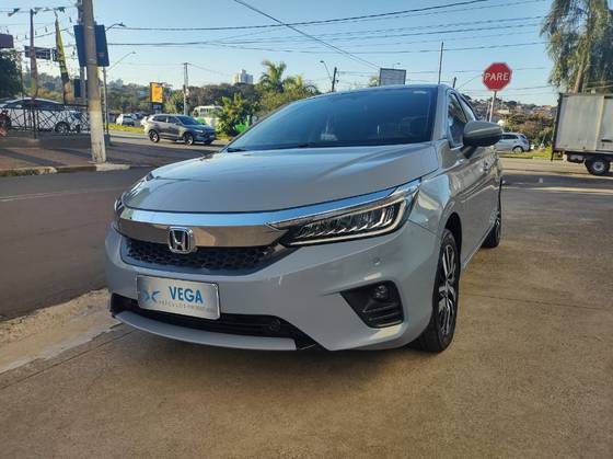 HONDA CITY 1.5 i-VTEC FLEX HATCH TOURING CVT HONDA CITY 1.5 i-VTEC FLEX HATCH TOURING CVT